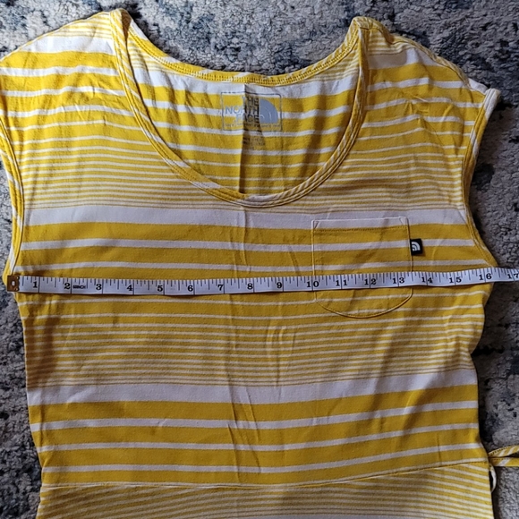 The North Face yellow & white slip on dress - Picture 7 of 8